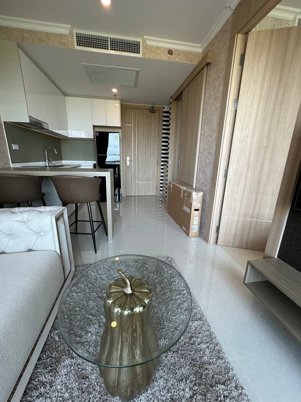 Riviera Jomtien — Sky